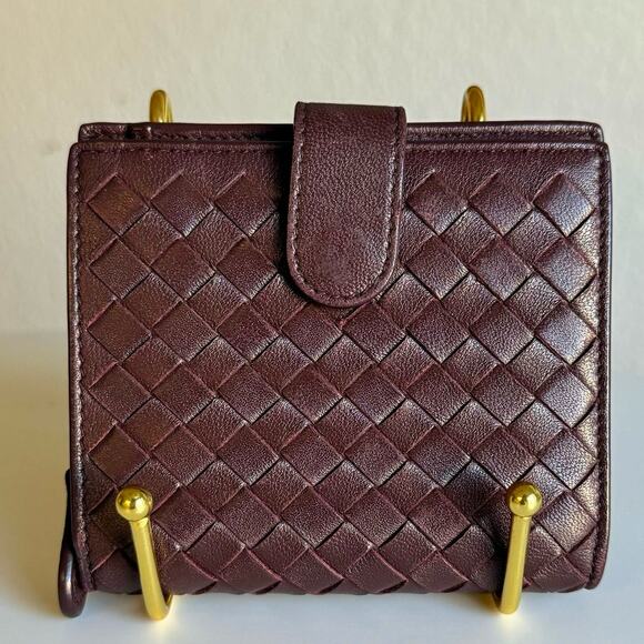 💎✨BEAUTIFUL✨💎Authentic Bottega Veneta Wallet - Picture 9 of 16